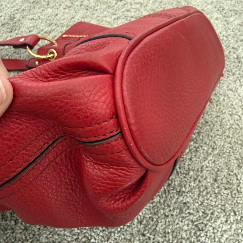 Michael Kors Red Leather Tote Bag Gold Hardware Zip Accents Shoulder Bag - Picture 4 of 12